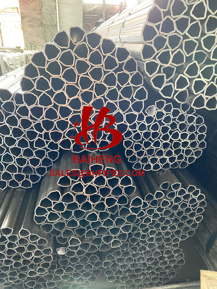 DIN2391 ST52 seamless cold drawn shaped steel tube triangular tube deformed tube for agriculture use2